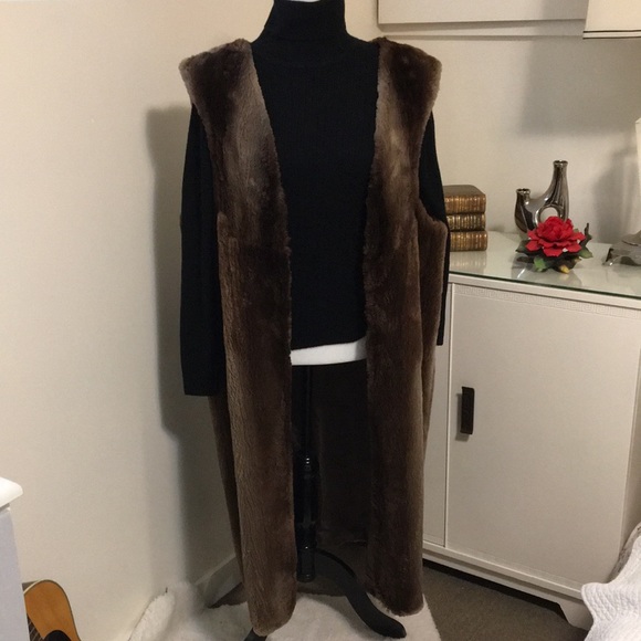 Pappas Furs Jackets & Coats Beautiful Genuine Fur Open Front Long